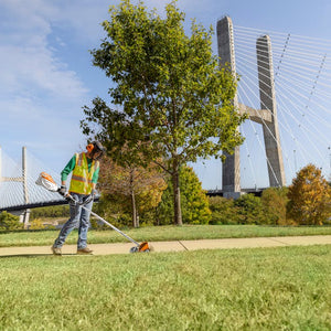 STIHL® FCA 135 Cordless lawn edger